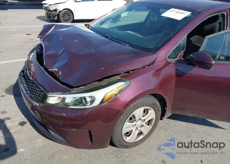 2017 Kia Forte Lx из США, поврежденный, VIN 3KPFK4A74HE056937